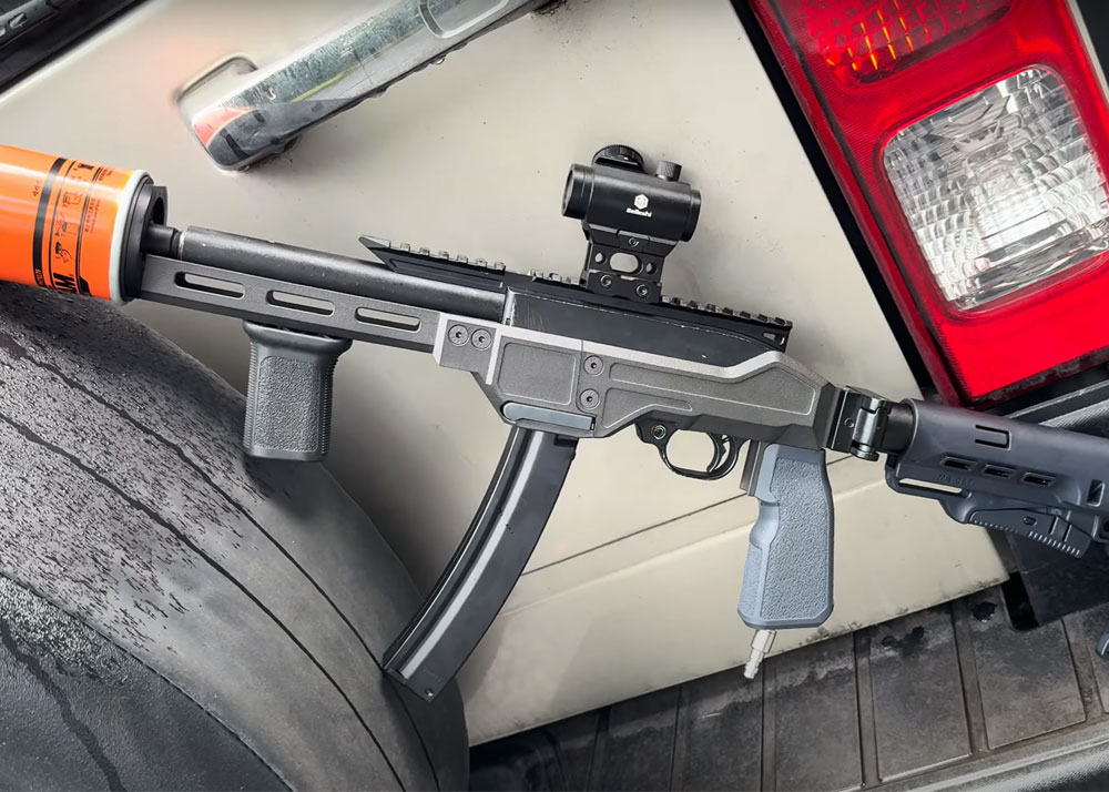 トイガン P-90Ver.LLENN WGC Shop: TM P-90 Ver. Llenn Pre-Order | Popular Airsoft