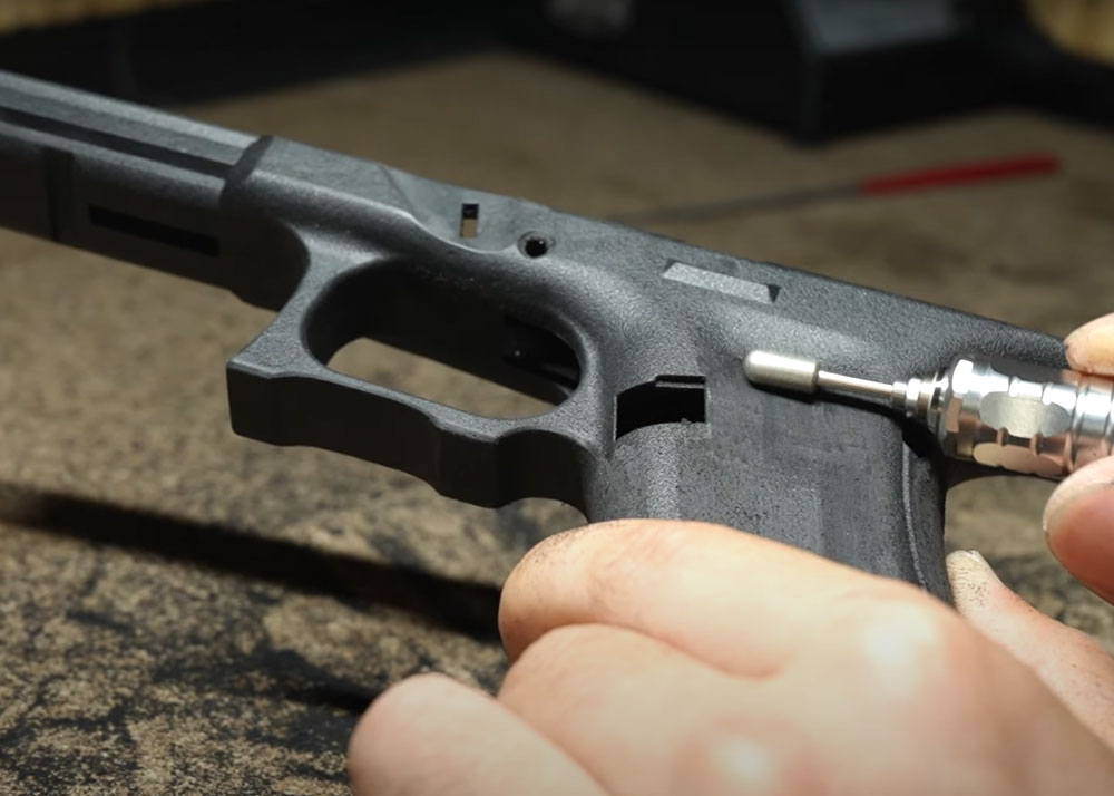 Burger Airsoft Studio Stippling An Airsoft Glock 17 Frame