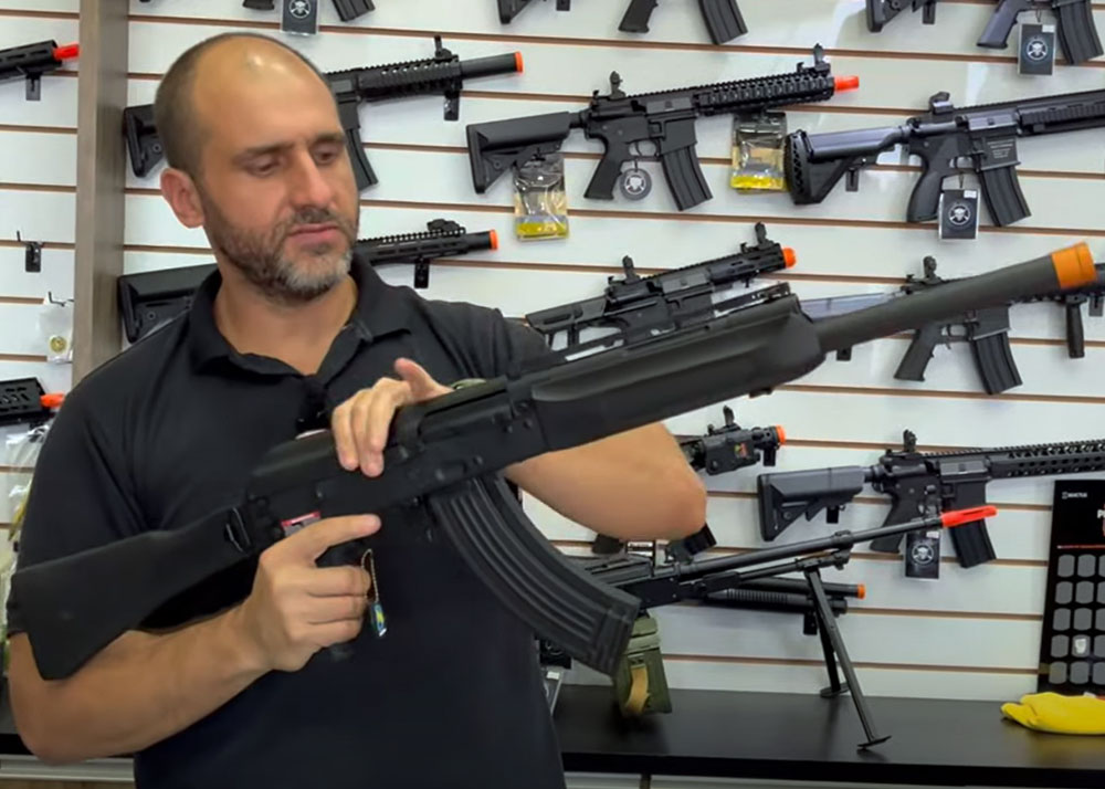 GM Tatico Matrix/Double Bell SAIGA-12K Full Metal Airsoft Shotgun Unboxing