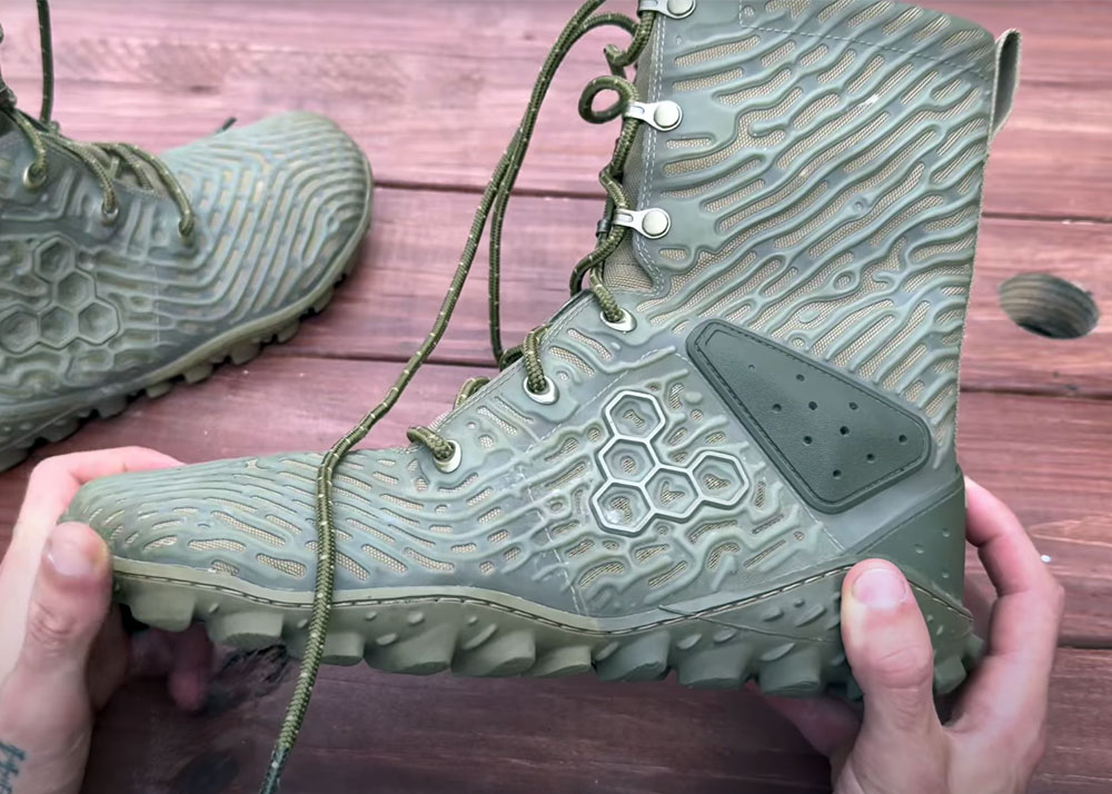 Stupid Airsoft: Vivo Barefoot Jungle ESC