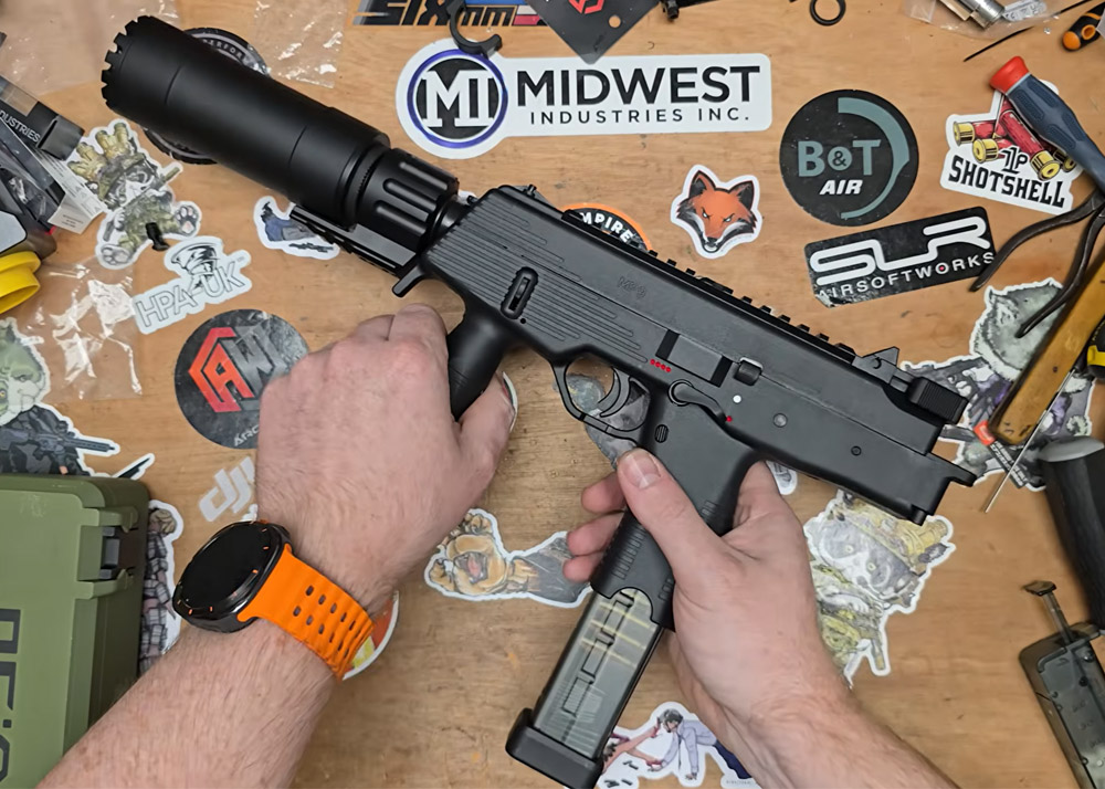 Jaeger Precision: Maruyama MP9 GBB