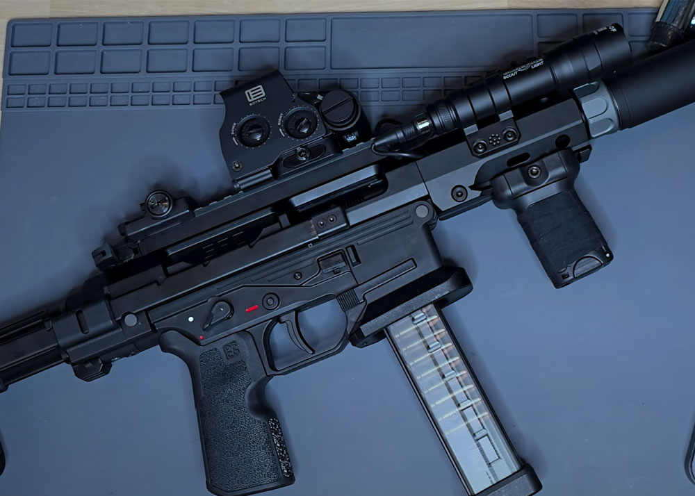 Baton Airsoft BT-PIT VIPER CO2 GBB | Popular Airsoft: Welcome To