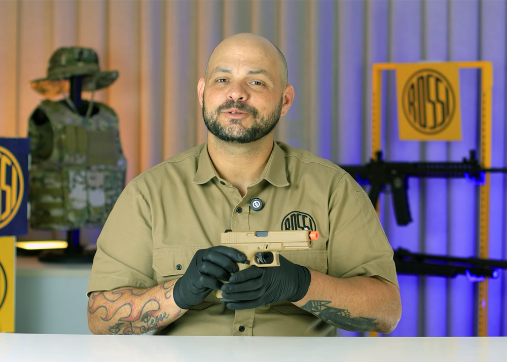 ROSSI V17 Tan Gas Blowback Pistol Overview