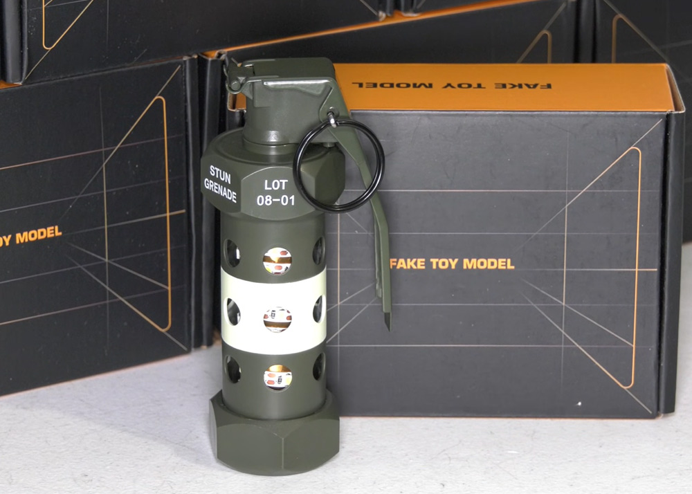 Airsoft Mike Big Foot Flash-Bang Stun Grenade