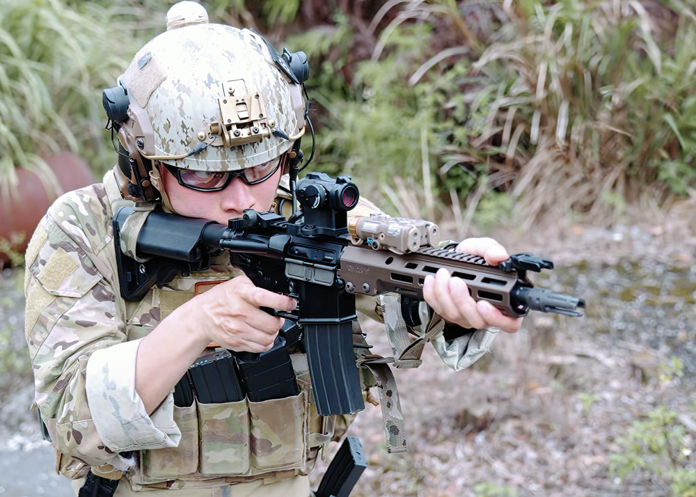 Ark Liu With The BOLT MK16 URGI 10.3 GBB