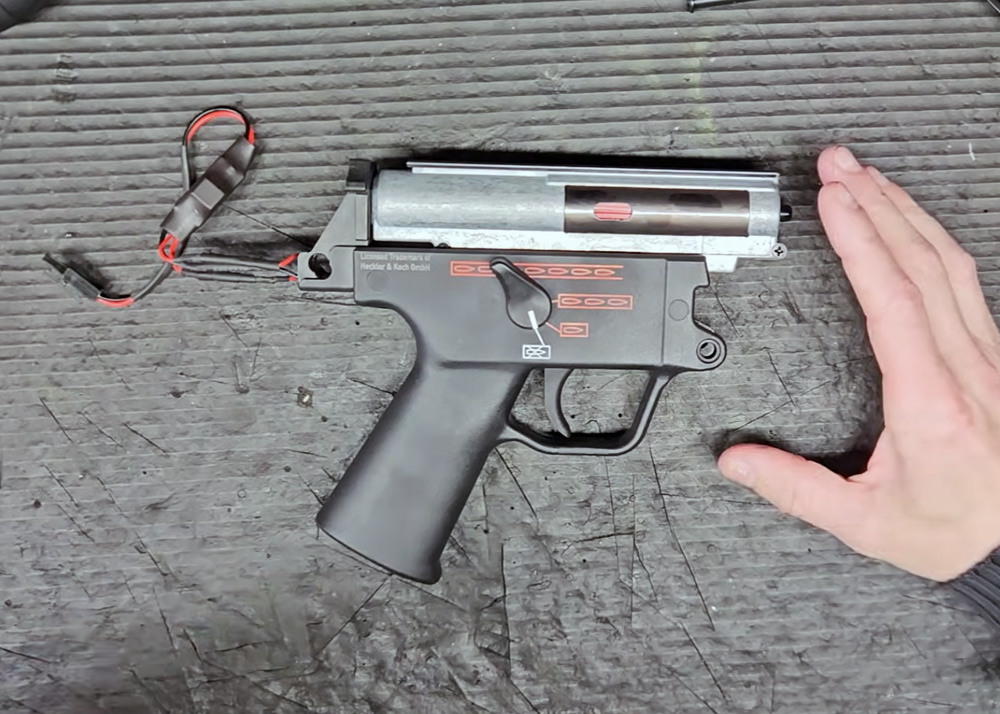 Negative Airsoft: G&P AEG, VFC Gas SIG & VFC MP5 AEG