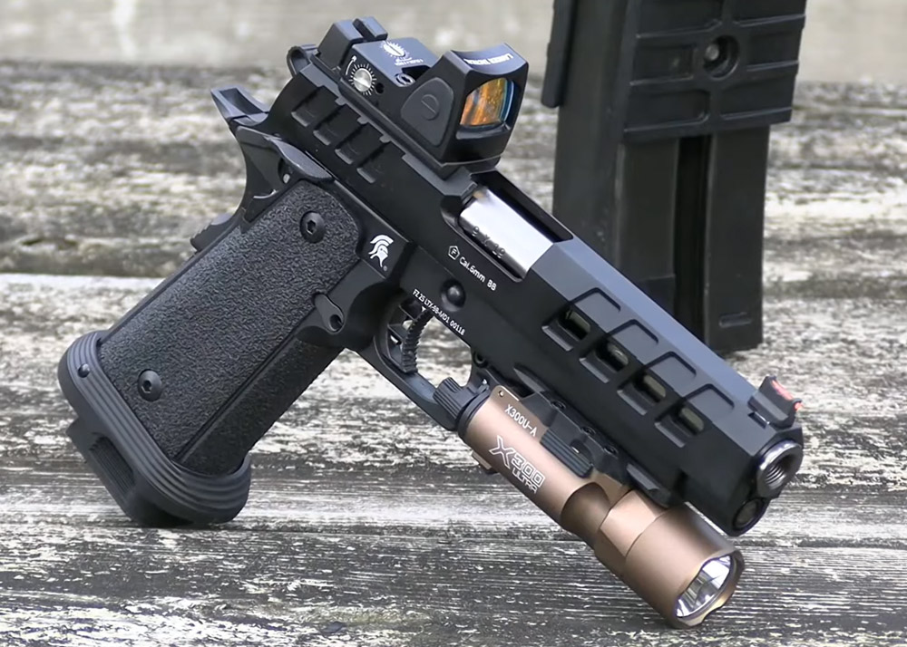 Tactical 10 With The Lancer Tactical Heracles Hi-Capa 5.1 GBB