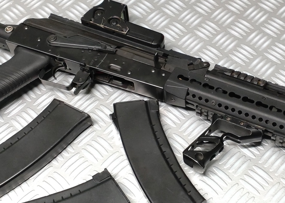 Adzzzys Armoury LCT AK AEG Service & Upgrade