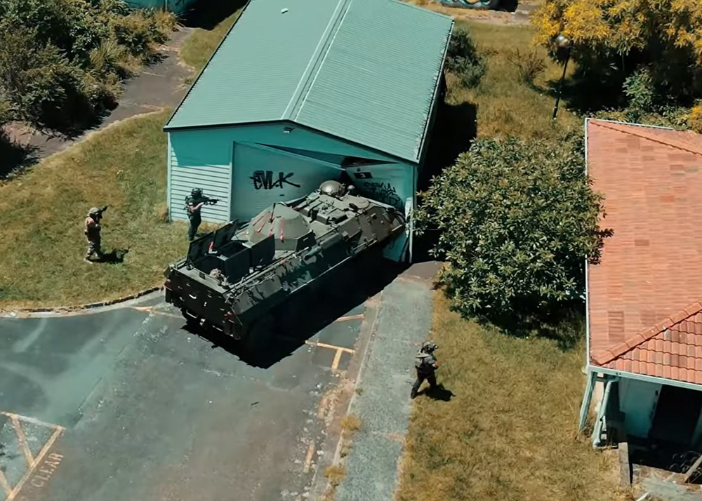 NonoCat & Airsoft Alfonse In Action In New Zealand