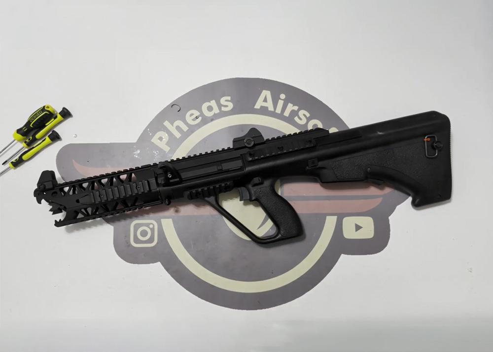 Pheas Airsoft Army Armament R907 Raptor Disassembly