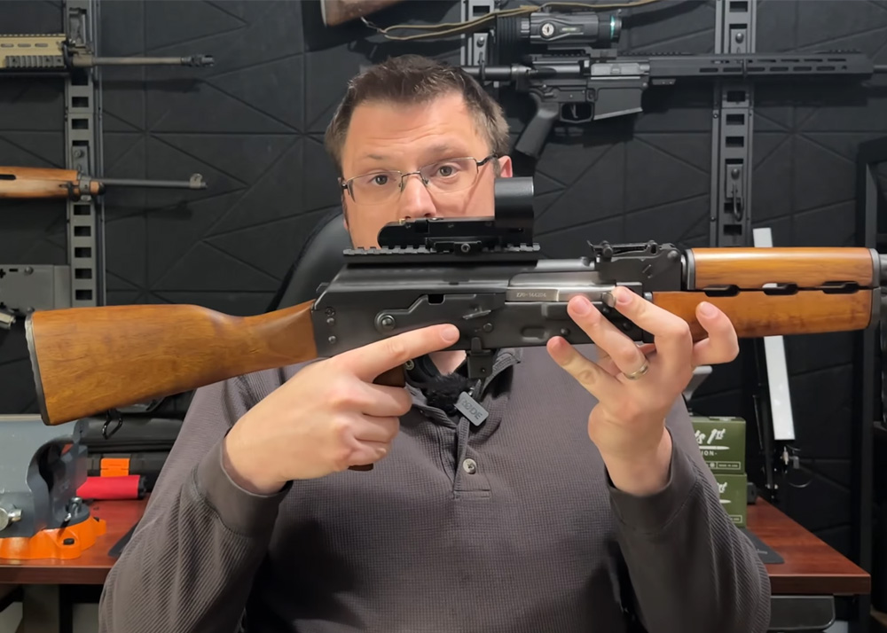 Phantom Llama's Den: Is This OKP-7 Red Dot Clone Actually Good?
