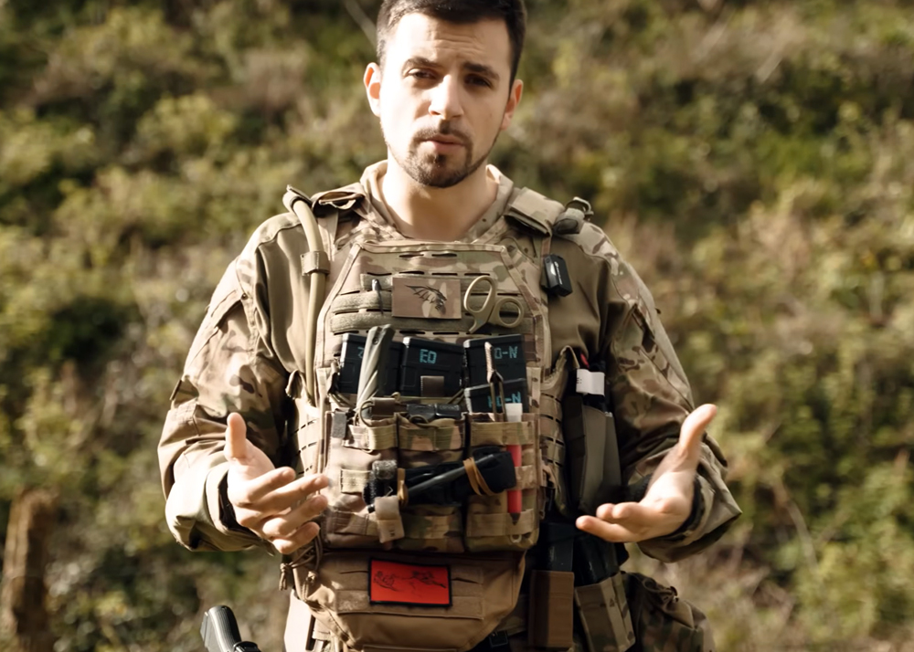 Simply Aritz How To Configure A Combat Vest