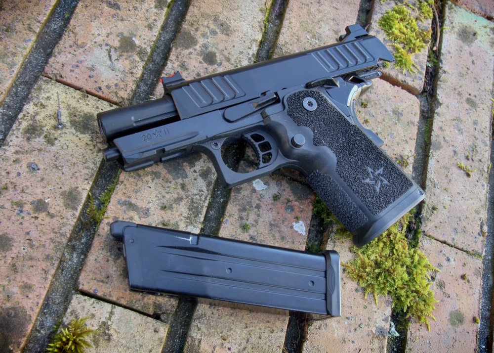 Golgy With The EMG Staccato CS Compact 2011