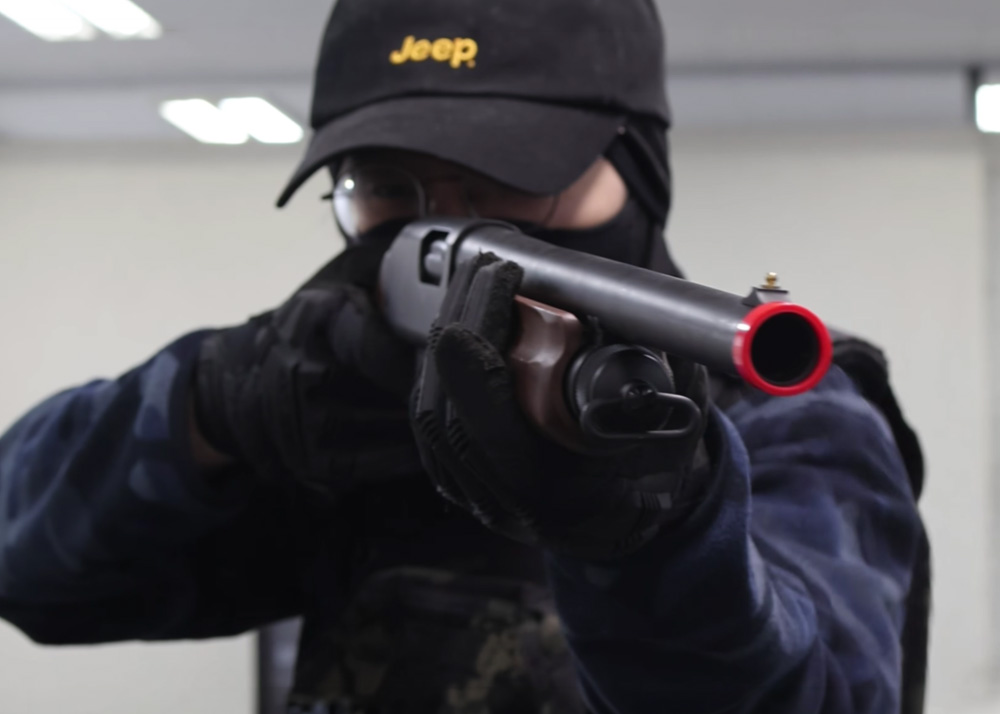 Korean Gunster APS & Golden Eagle M870s Compared