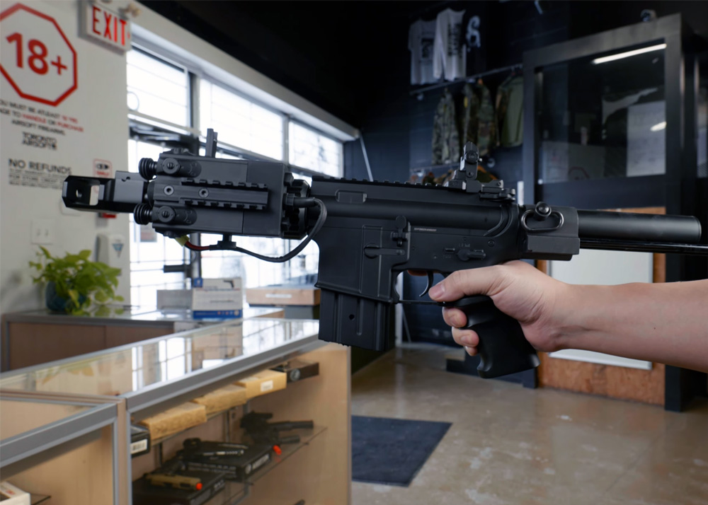 Toronto Airsoft: JG "Tank" F6630
