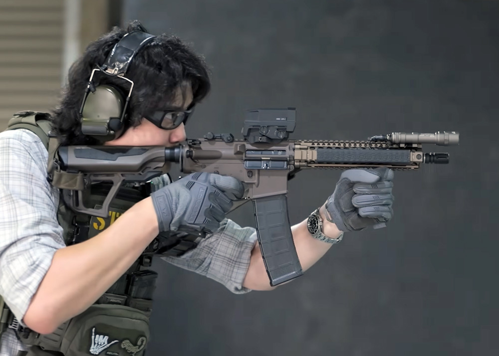 4UAD Smart Airsoft: ICS/EMG DD MK18 AEG