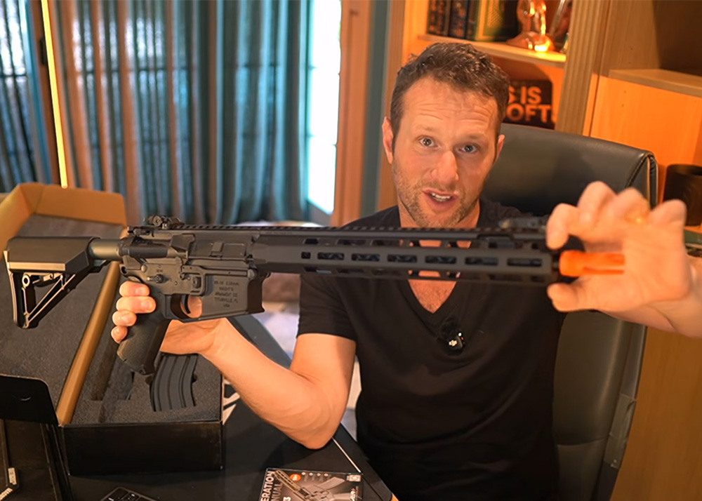 6mm Badger Unboxes The EMG KS-1