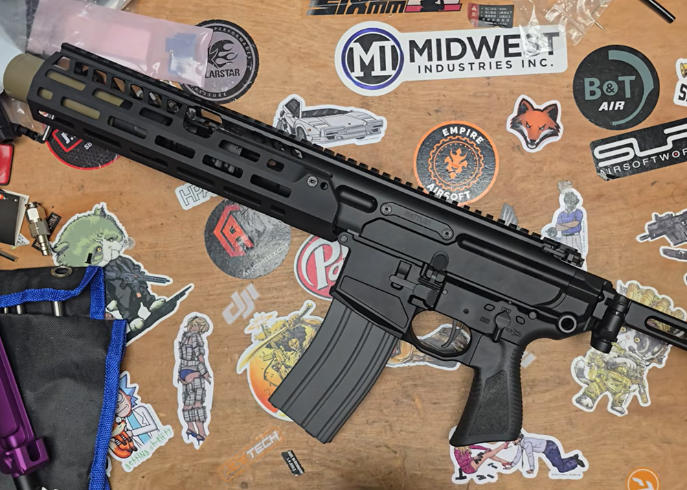 Jaeger Precision: Salvo Precision Spear SD GBBR