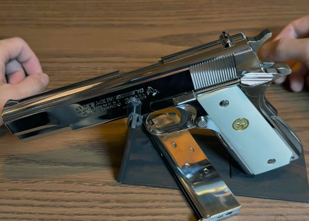 Lailai Factory Chrome-Plated Airsoft 1911 Government Model With Pearl Grip
