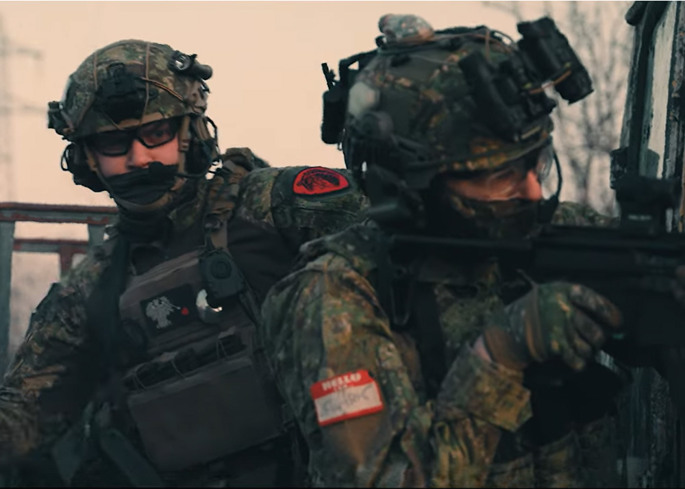 Thee Alexander "This is What Movie-Quality Airsoft Looks Like"