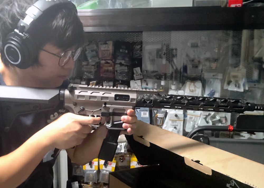 Clyde Santos EMG TTI TR9 PCC With Hi-Capa Magazines