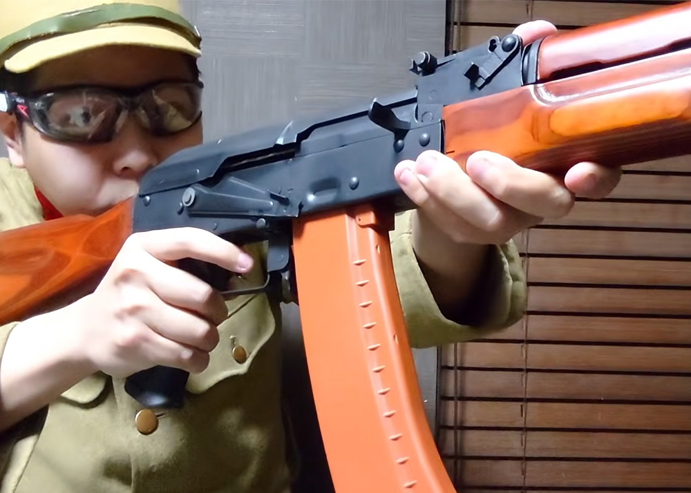 Doronuma Channel S&T AK-74N Full Metal G3 AEG