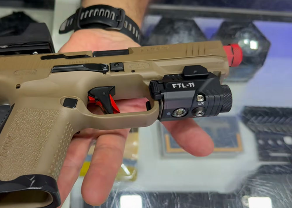 GM Tatico: FEASSO FTL-09 & FTL-11 PISTOL LIGHTS
