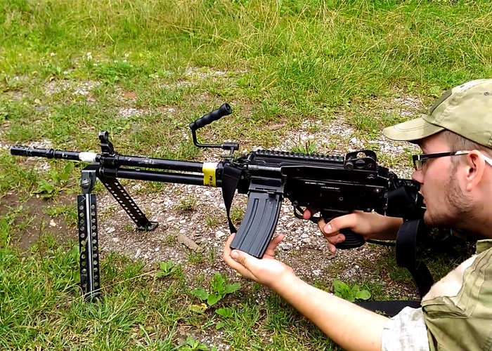 Custom HPAPowered M249 With Blowback Popular Airsoft To The Airsoft World