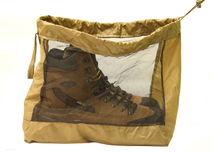 removable pouch combat boot