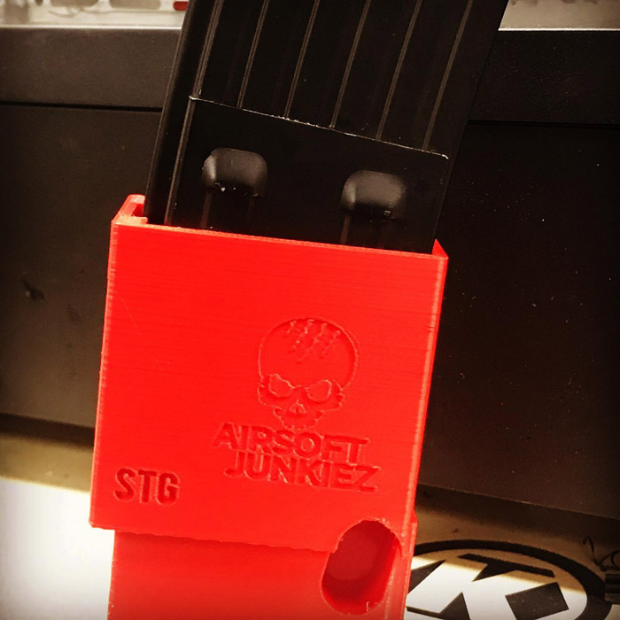 Airsoftjunkiez StG-44 Odin Speedloader Adapter 02