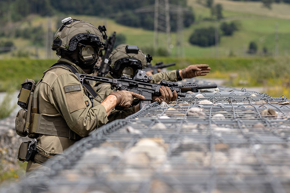 AMNB Boomstick Porn: The SIG MCX Rattler 03