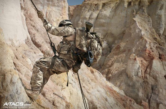 A-TACS AU Original 03