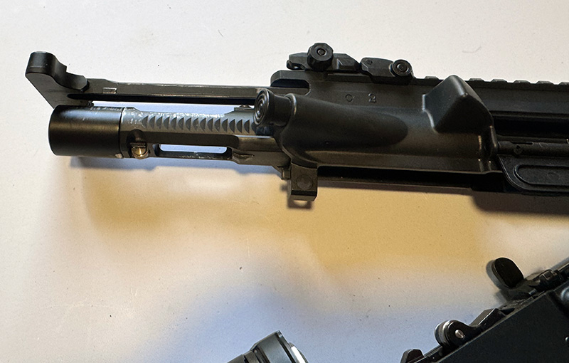 CYMA CGS T8 SP System Colt MK16 9.5" GBB 13