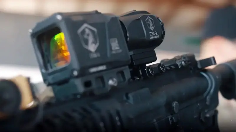 Colt Optics Red Dot 03