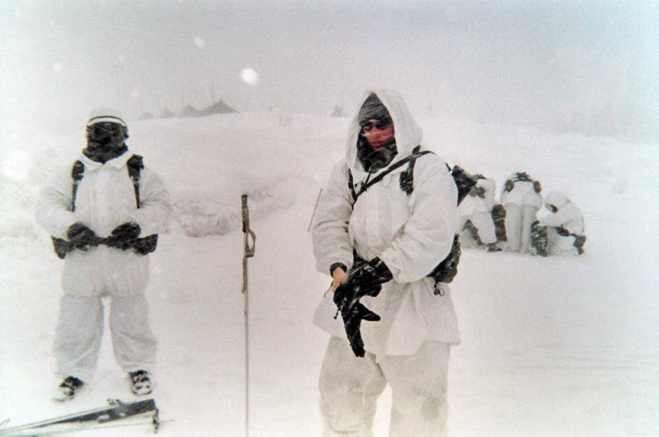 Darkhorse Winter PewPew 04