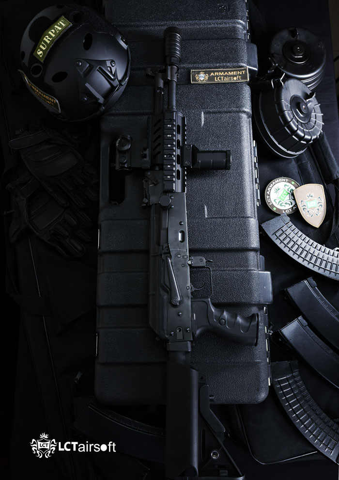 LCT TX Railed Handguard 08