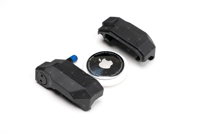 Strike AirTag Holder 03